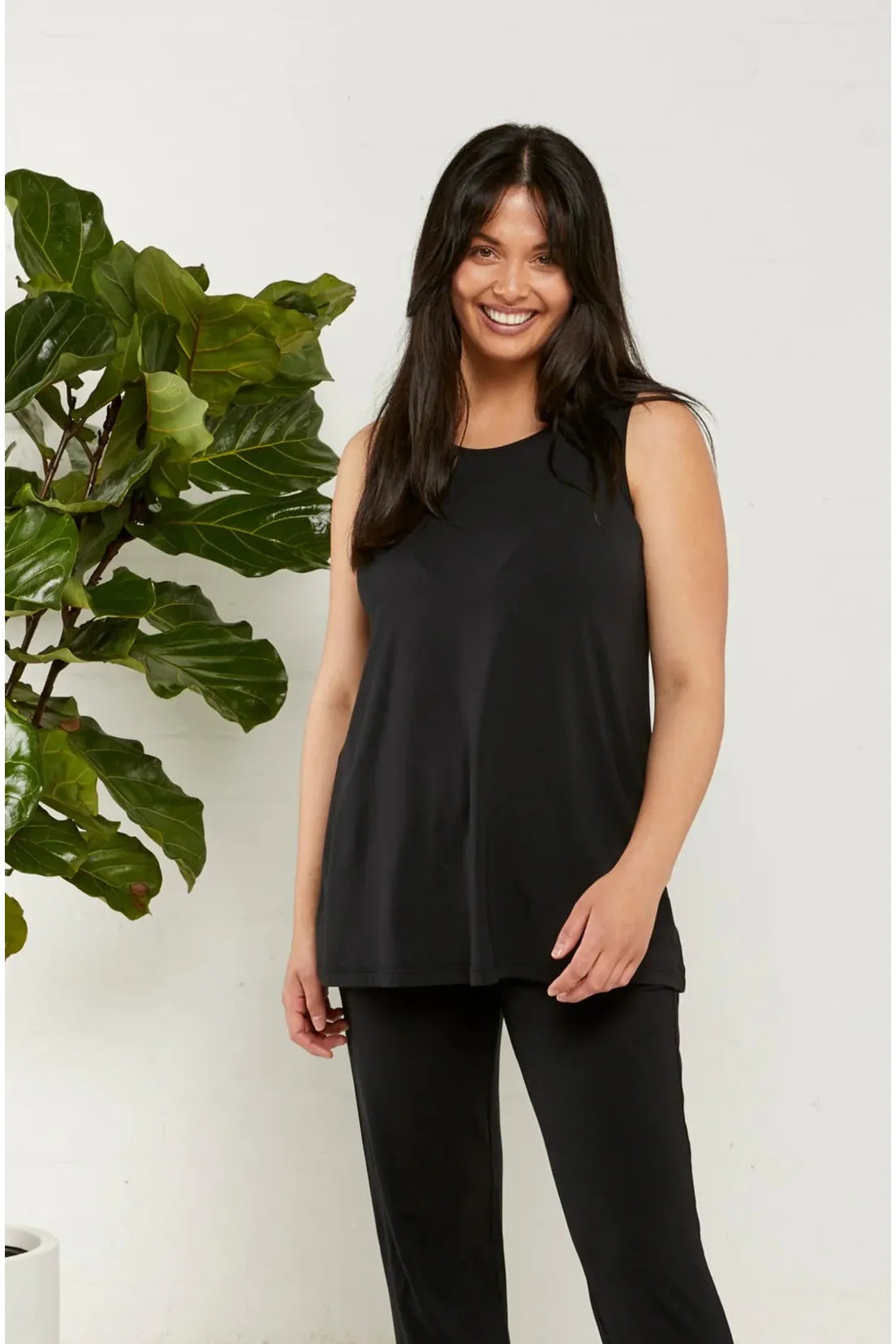 Tani Flared Grace Swing Tank Top in Black