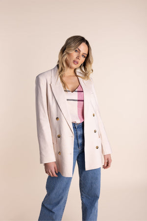 Two-T's Clothing DB Linen Double Blazer in Blush