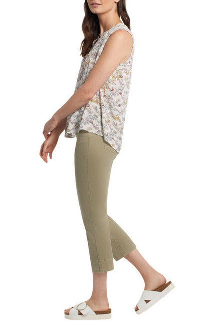 Tribal Clothing 5 Pocket Pull On Kick Flare Capri in Fern