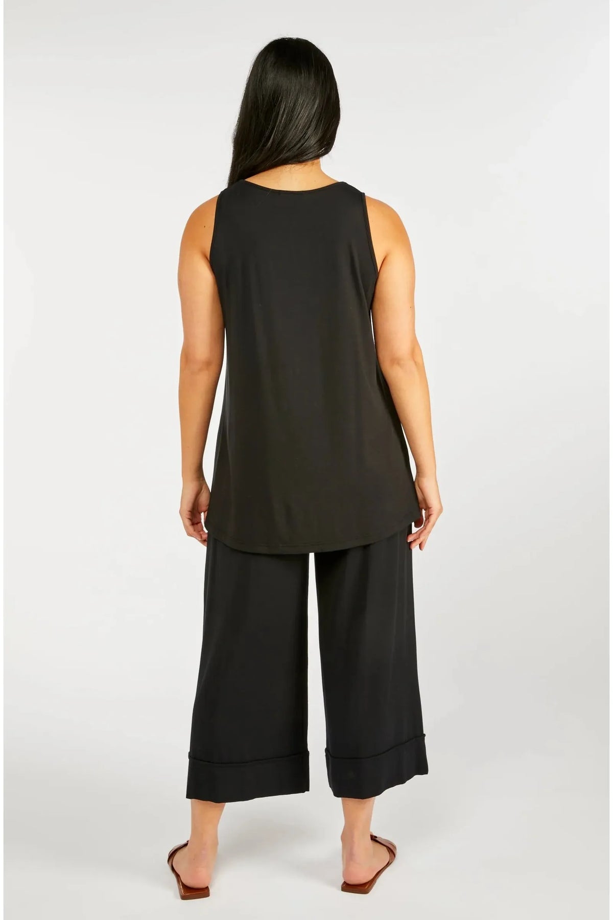 Tani Flared Grace Swing Tank Top in Black