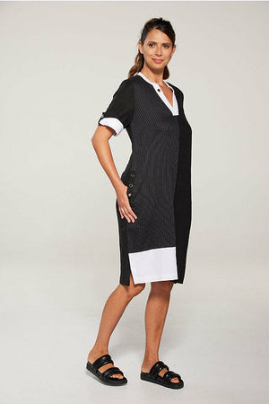 Newport Collection Hamptons Linen Blend Dress in White/ Black Mix