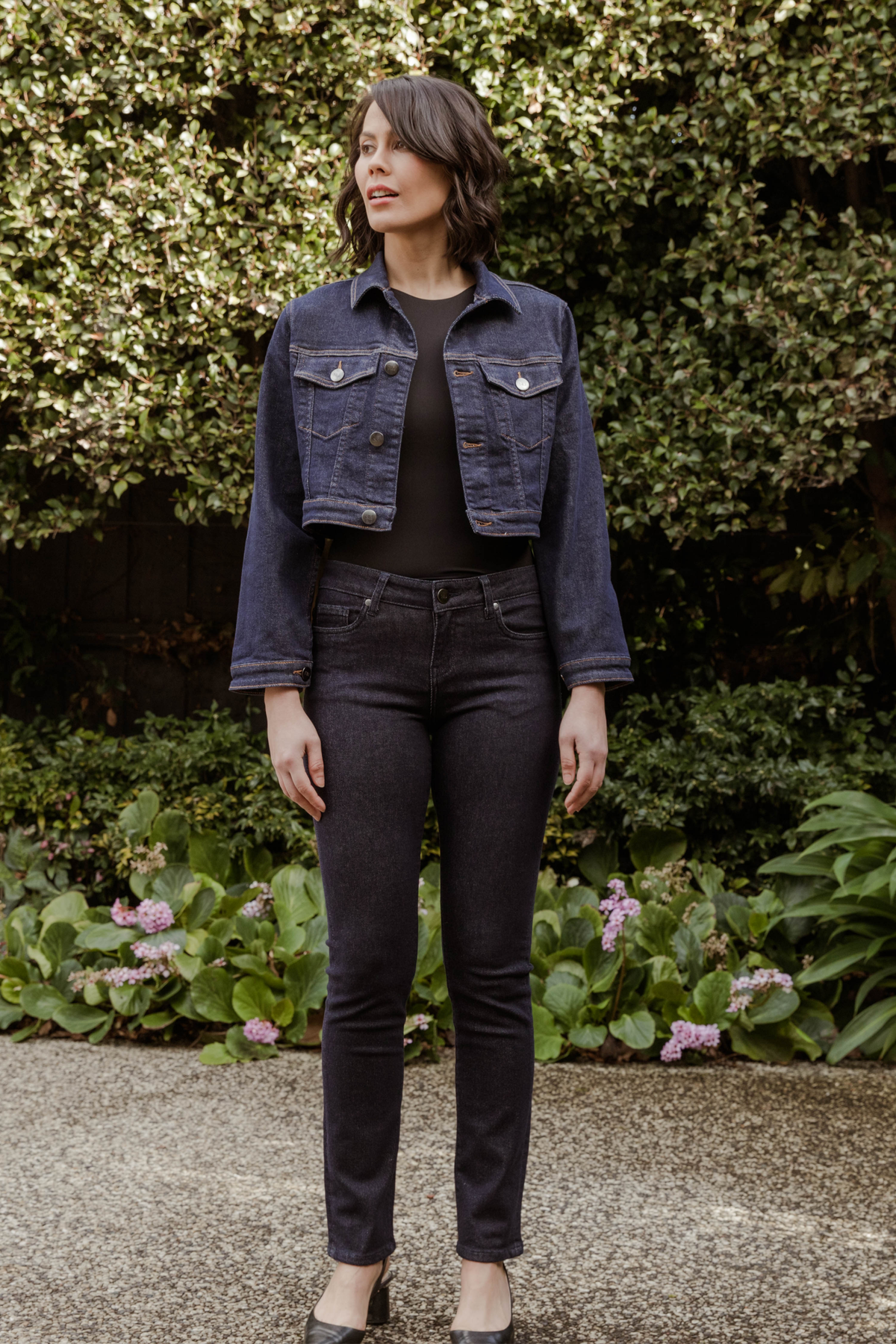 New London Austen Straight Leg Jean in H Wash