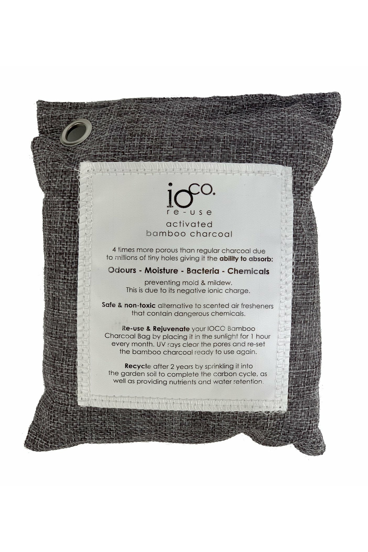 IOco Activated Bamboo Charcoal Pack in Grey