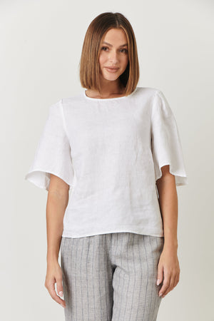 Naturals by O & J Frill Sleeve Top in White