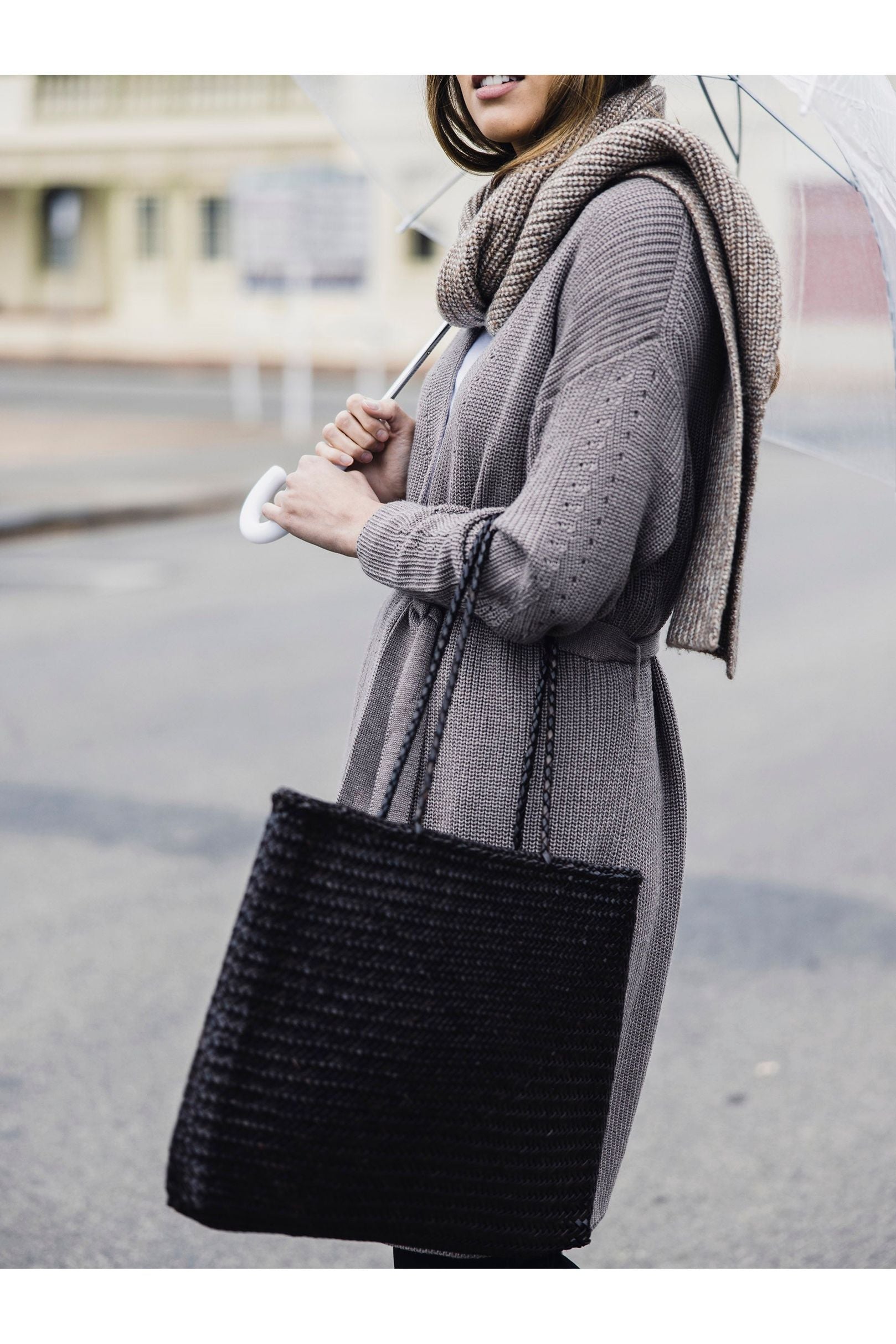 Humidity Colette Cardi in Mocha