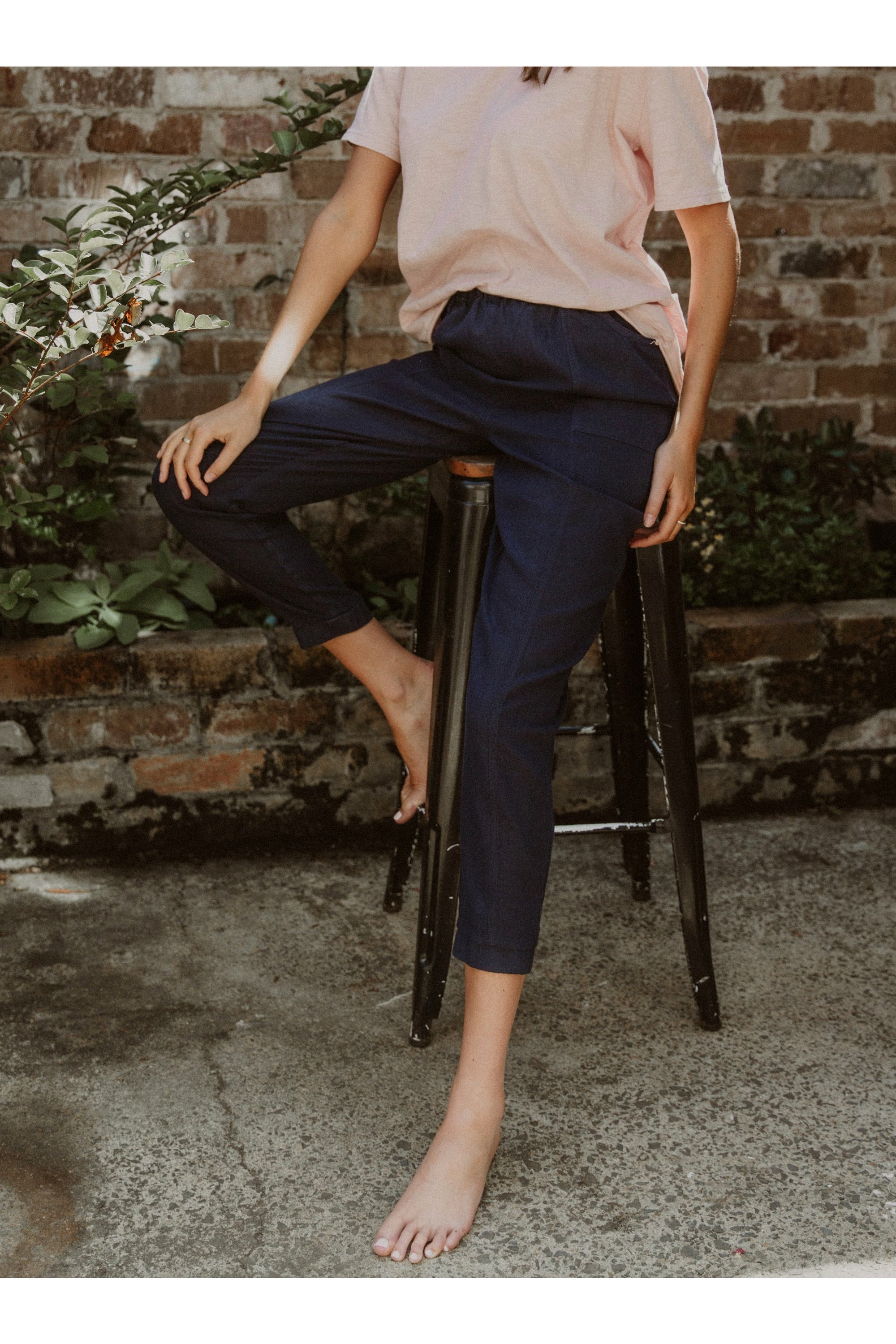 M.I.L.S.O.N Maddison Linen Pant in Navy