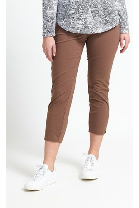 Foil Fuss Free Taper Capri Trapeze Pant in Carob