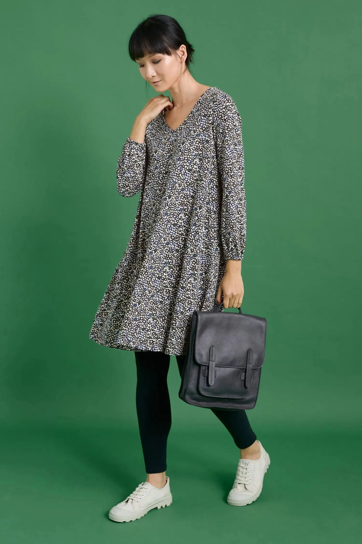 Seasalt Cornwall Wave Wing Dress in Disty Silhouette Onyx